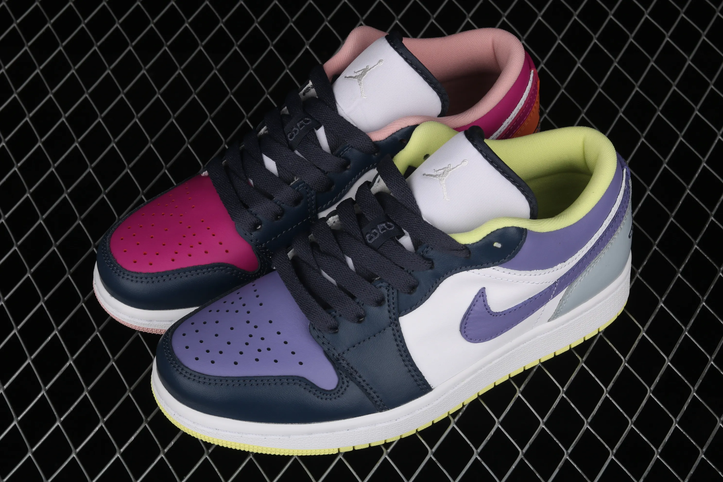 All categories Air Jordan Jordan series basketball shoes Air Jordan 1 Low G version pure original Air Jordan 1 Low AJ1 Joe 1 low-top mandarin duck color matching DJ4342-400